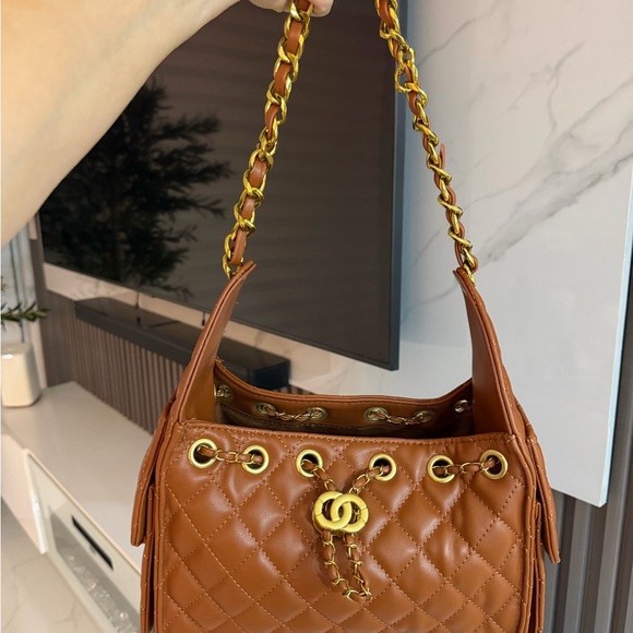 Quilted Leather Chain Shoulder Bag - Brown - Picture 2 of 3